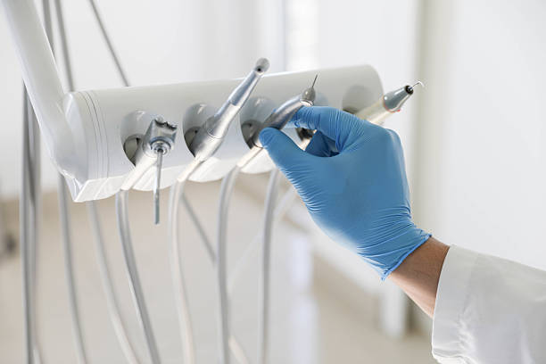 Professional Tooth Extraction technician working in Freeburg, IL